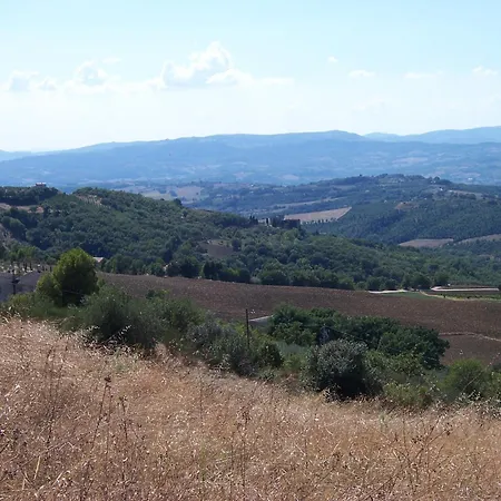 La Casella Farm stay *