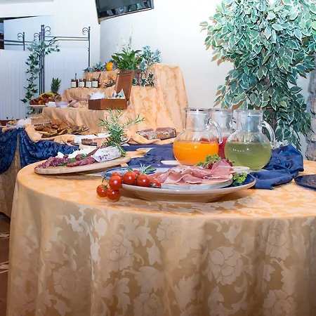 La Casella Farm stay *
